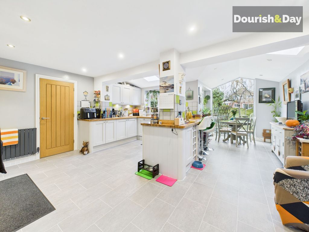 Additional image 3 of 4 bed detached house for saleCornwall Drive, Saxonfields, Stafford ST17