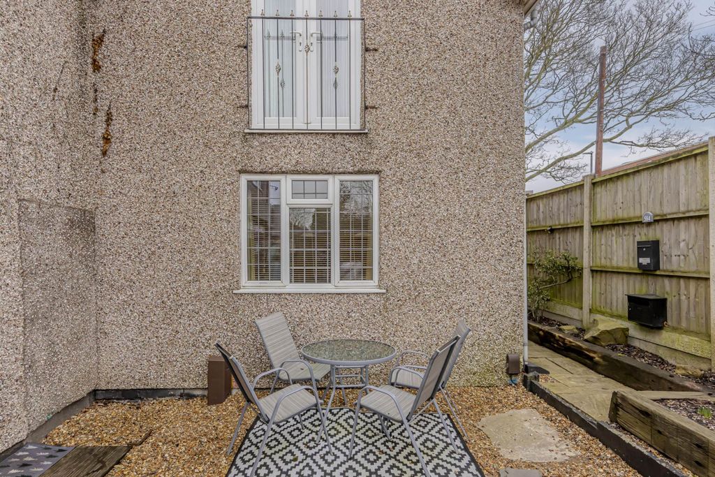 Additional image 29 of 2 bed semi-detached house for saleTrentham Road, Stoke On Trent ST3