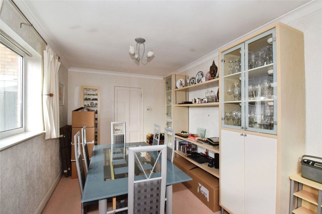Additional image 15 of 3 bed semi-detached house for saleMilton Close, Wigston, Leicestershire LE18
