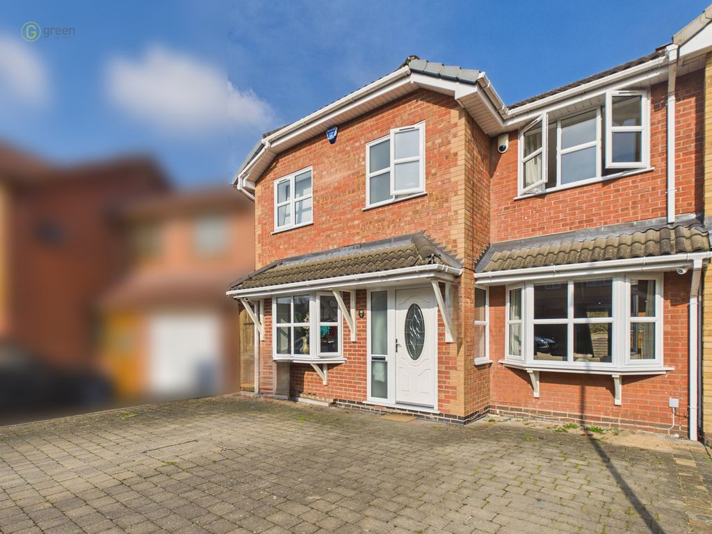 Additional image 4 of 4 bed semi-detached house for saleSuffolk Way, Fazeley, Tamworth B78