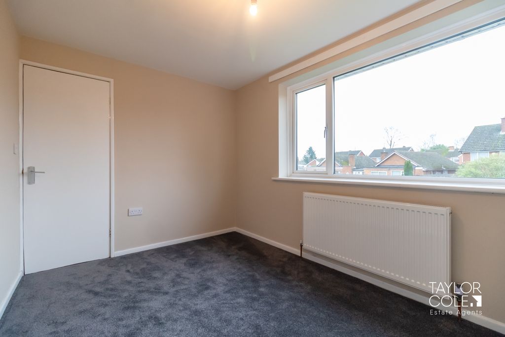 Additional image 21 of 4 bed semi-detached house for saleHighcliffe Road, Tamworth B77