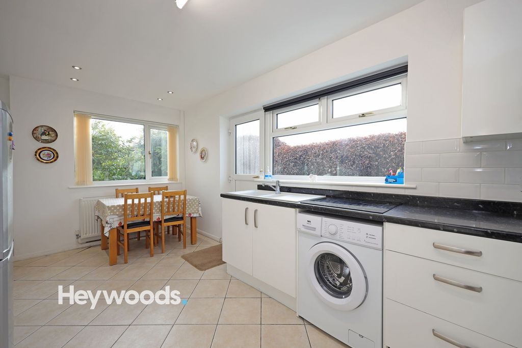 Additional image 2 of 2 bed detached bungalow for saleGolborn Avenue, Meir Heath, Stoke On Trent ST3