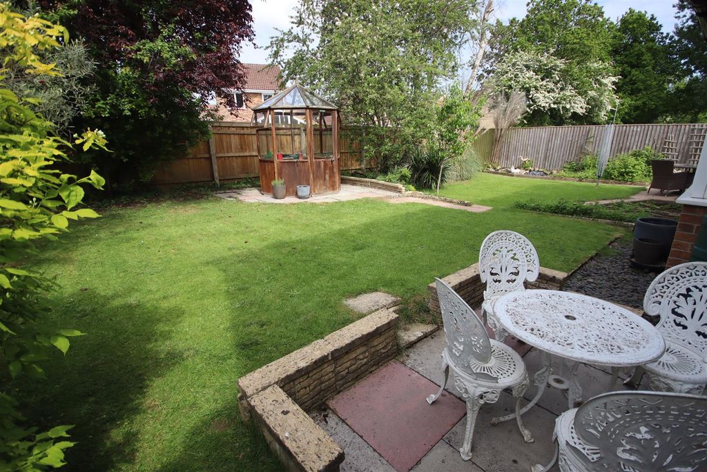 Additional image 22 of 4 bed detached house for saleHedge Row, Chippenham SN15