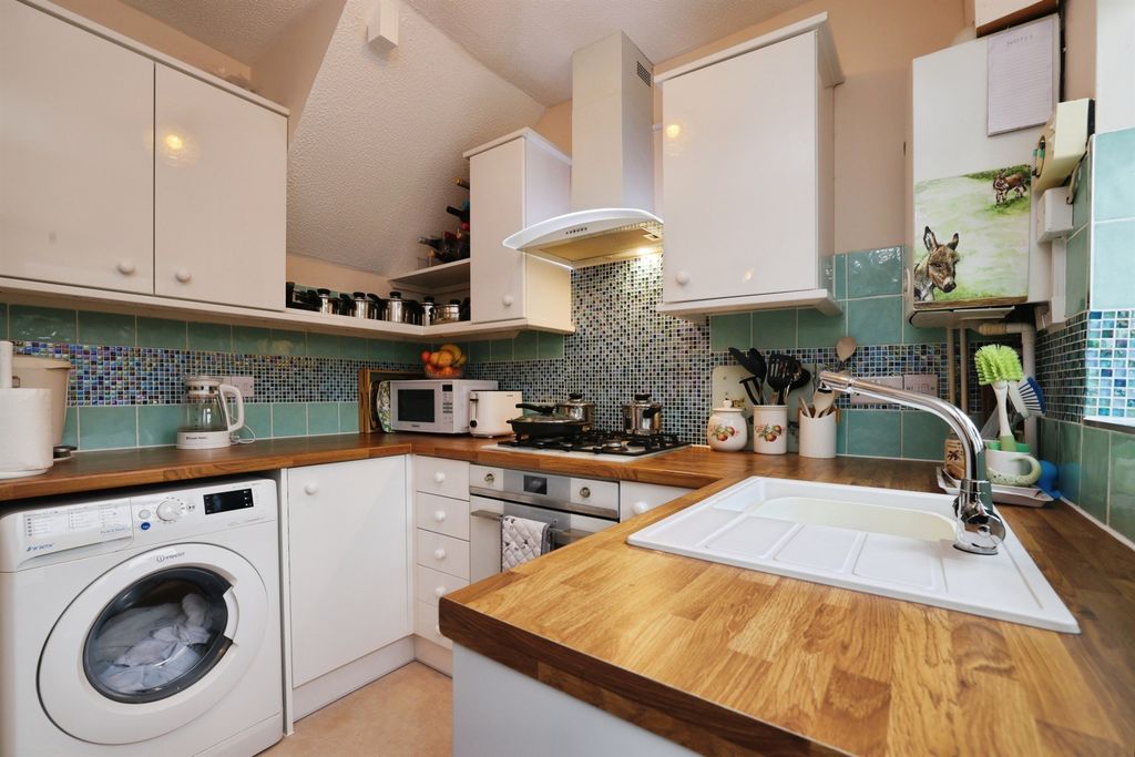 Additional image 6 of 2 bed semi-detached house for saleSalisbury Road, Bulford, Salisbury SP4