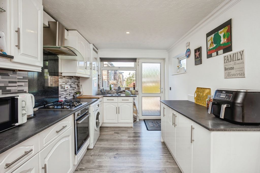 Additional image 3 of 3 bed semi-detached house for saleFrancis Drive, Loughborough, Leicestershire LE11