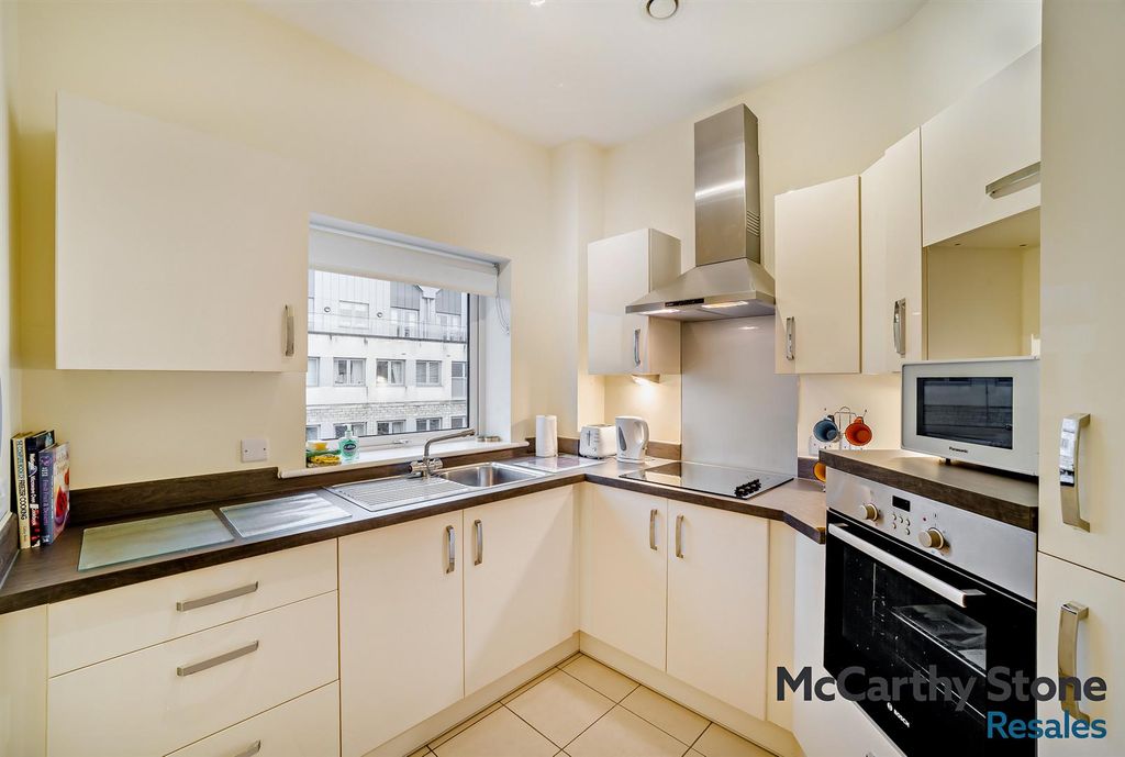 Additional image 2 of 1 bed flat for saleWaterford Place, Westmead Lane, Chippenham, Wiltshire SN15
