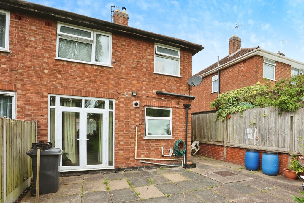 Additional image 15 of 3 bed semi-detached house for saleChestnut Avenue, Leicester, Leicestershire LE5