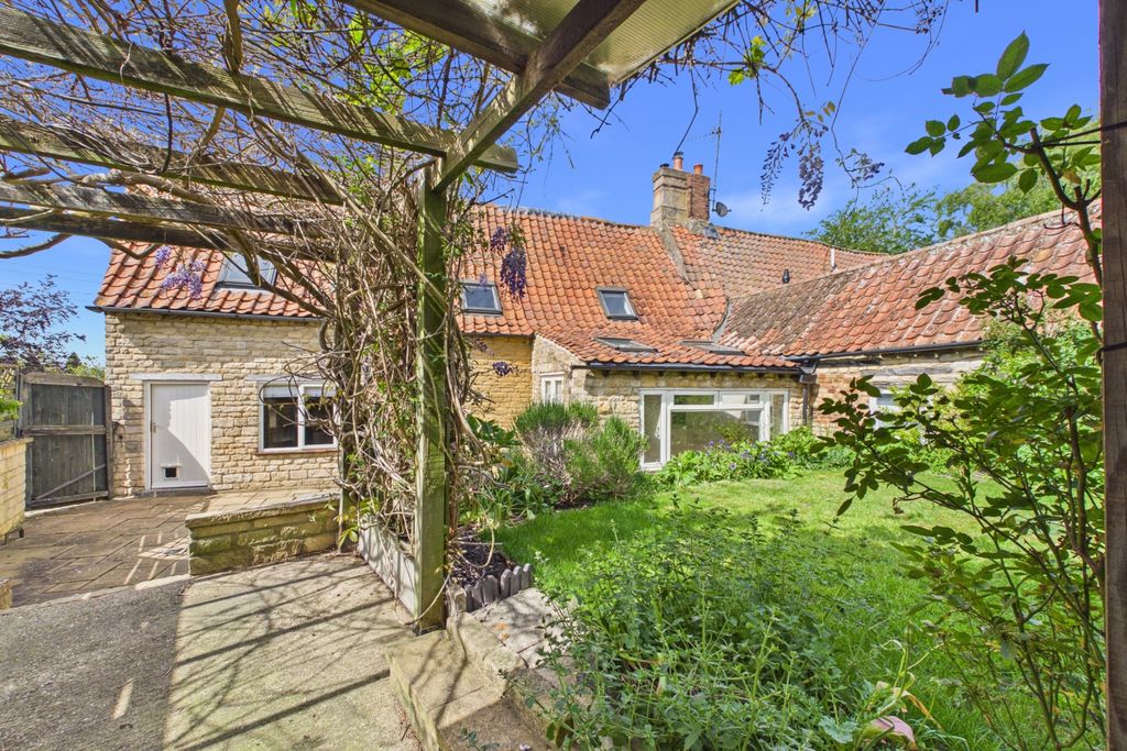 Additional image 36 of 3 bed cottage for saleShepherds Walk, Belmesthorpe, Stamford, Lincolnshire PE9