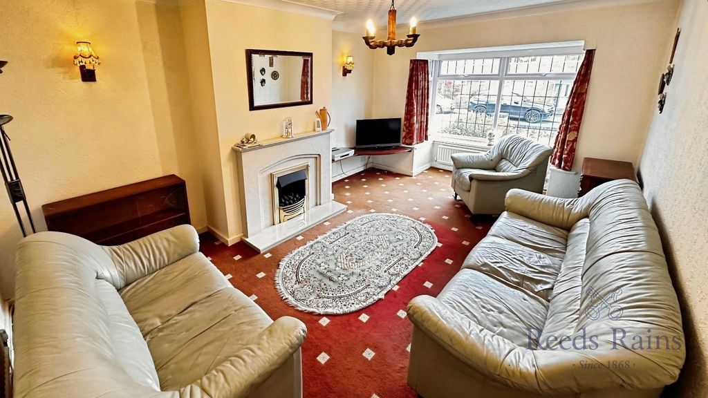 Additional image 2 of 3 bed bungalow for saleMelrose Avenue, Newcastle, Staffordshire ST5