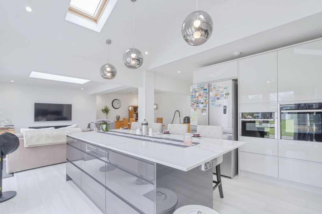 Additional image 3 of 5 bed detached house for saleLetchworth Road, Leicester LE3