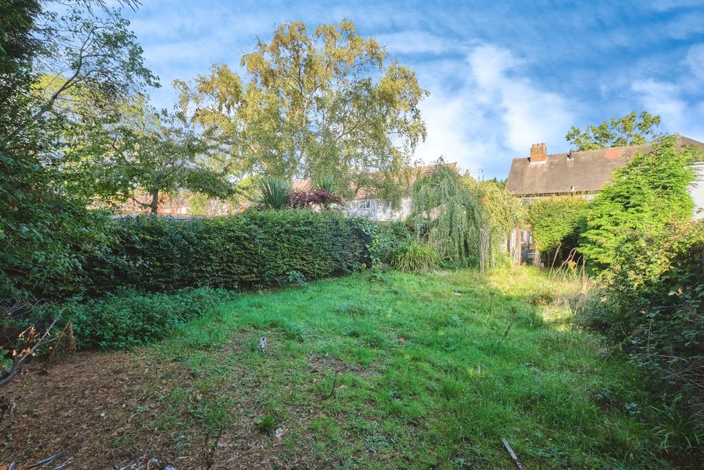 Additional image 17 of 3 bed semi-detached house for saleWeston Road, Lichfield, Staffordshire WS13