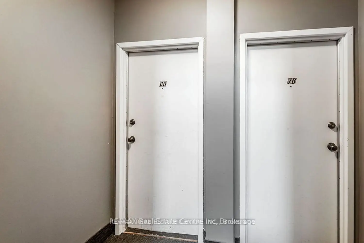 38 Howe Drive 8B photo 4