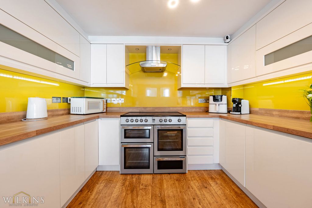 Additional image 9 of 4 bed detached house for saleField Close, Kettlebrook, Tamworth, Staffordshire B77
