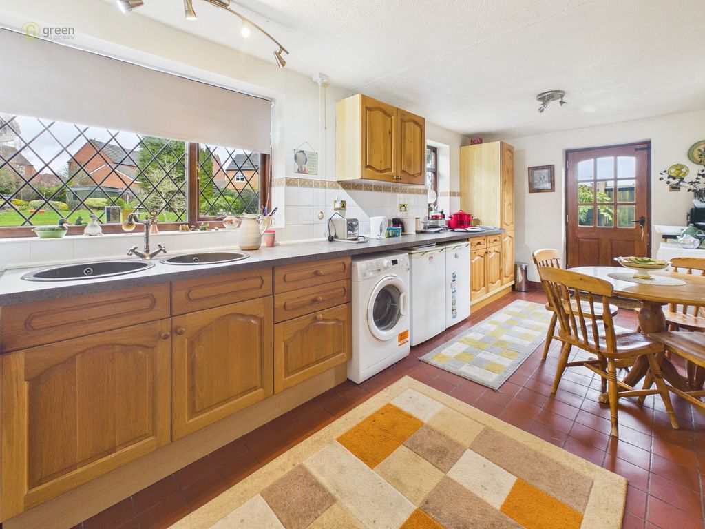 Additional image 10 of 3 bed detached bungalow for saleHighcliffe Road, Two Gates, Tamworth B77