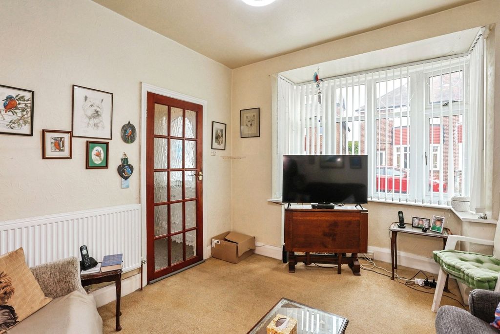 Additional image 8 of 3 bed semi-detached house for saleTurner Avenue, Loughborough, Leicestershire LE11