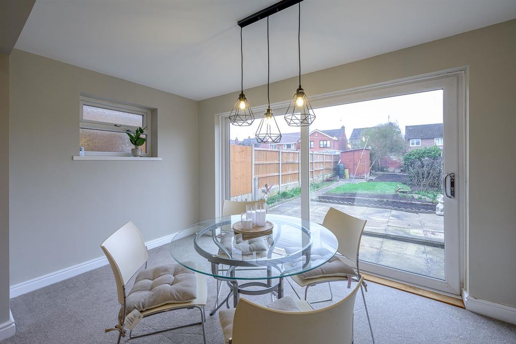 Additional image 6 of 3 bed semi-detached house for saleVictoria Street, Wall Heath, Kingswinford DY6