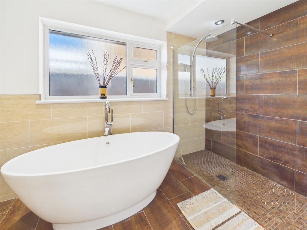 Additional image 9 of 3 bed detached house for saleElm Tree Drive, Burbage, Hinckley LE10