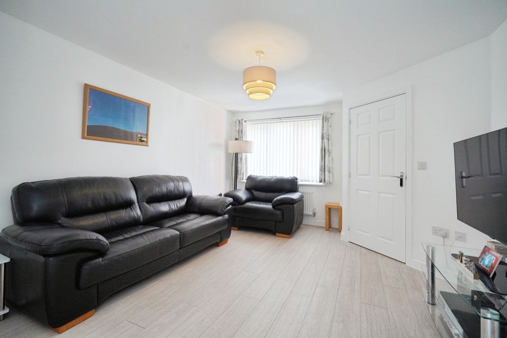 Additional image 2 of 3 bed semi-detached house for saleUpton Drive, Burton-On-Trent, Staffordshire DE14