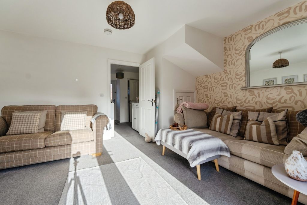 Additional image 4 of 2 bed end terrace house for saleField Edge Drive, Loughborough LE12