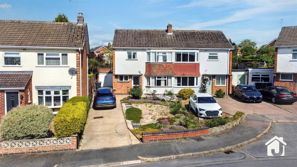 3 bed semi-detached house for saleWoodgon Road, Anstey, Leicester LE7