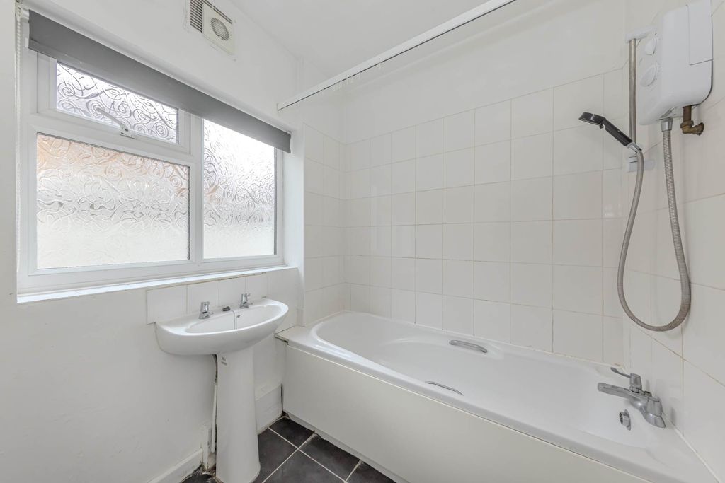 Additional image 9 of 2 bed terraced house for saleAlbany Road, Stoke On Trent ST4