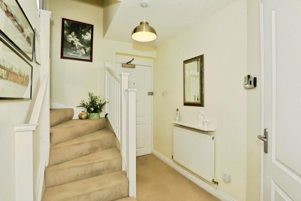 Additional image 6 of 2 bed semi-detached house for saleYates Yard, High Street, Eccleshall, Stafford ST21