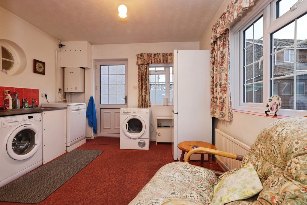Additional image 8 of 3 bed semi-detached house for saleLarkhill Road, Durrington, Salisbury SP4