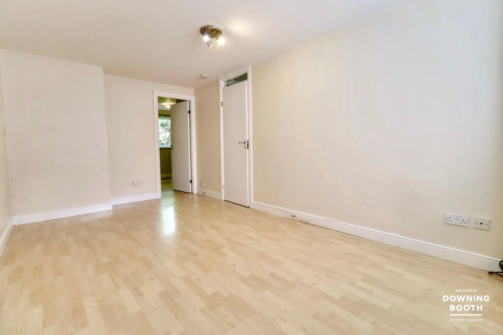 Additional image 4 of 1 bed maisonette for saleLambourne Close, Lichfield WS14