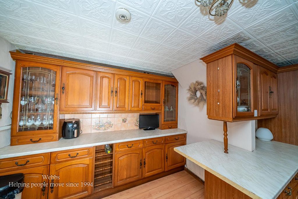 Additional image 6 of 3 bed semi-detached house for saleSmillie Place, Cannock WS11