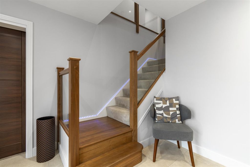 Additional image 18 of 5 bed detached house for saleHazel Lane, Walsall WS6