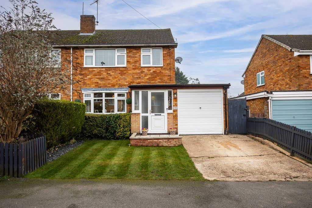 3 bed semi-detached house for saleHomefield Road, Sileby LE12