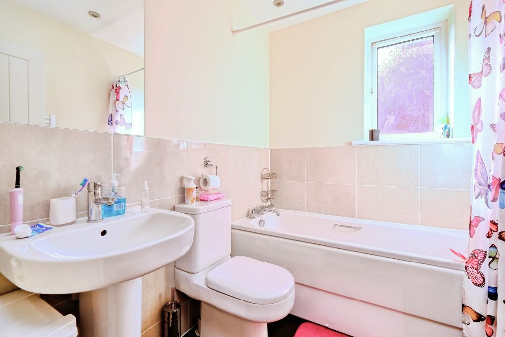 Additional image 16 of 4 bed detached house for saleHaragon Drive, Amesbury, Salisbury SP4