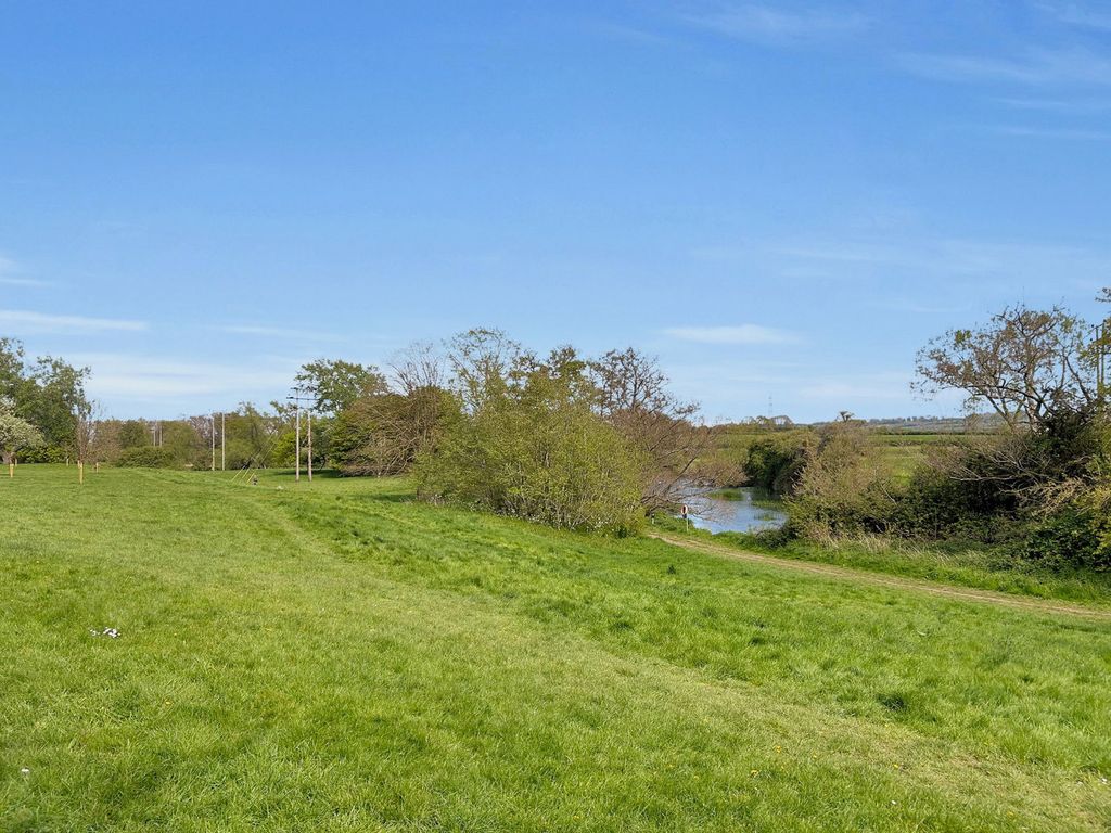Additional image 21 of 4 bed detached house for saleRiverside Drive, Monkton Park, Chippenham SN15
