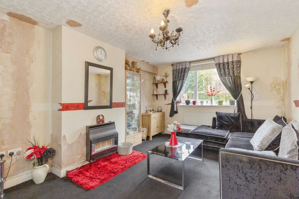 Additional image 3 of 3 bed town house for saleGooding Avenue, Leicester LE3