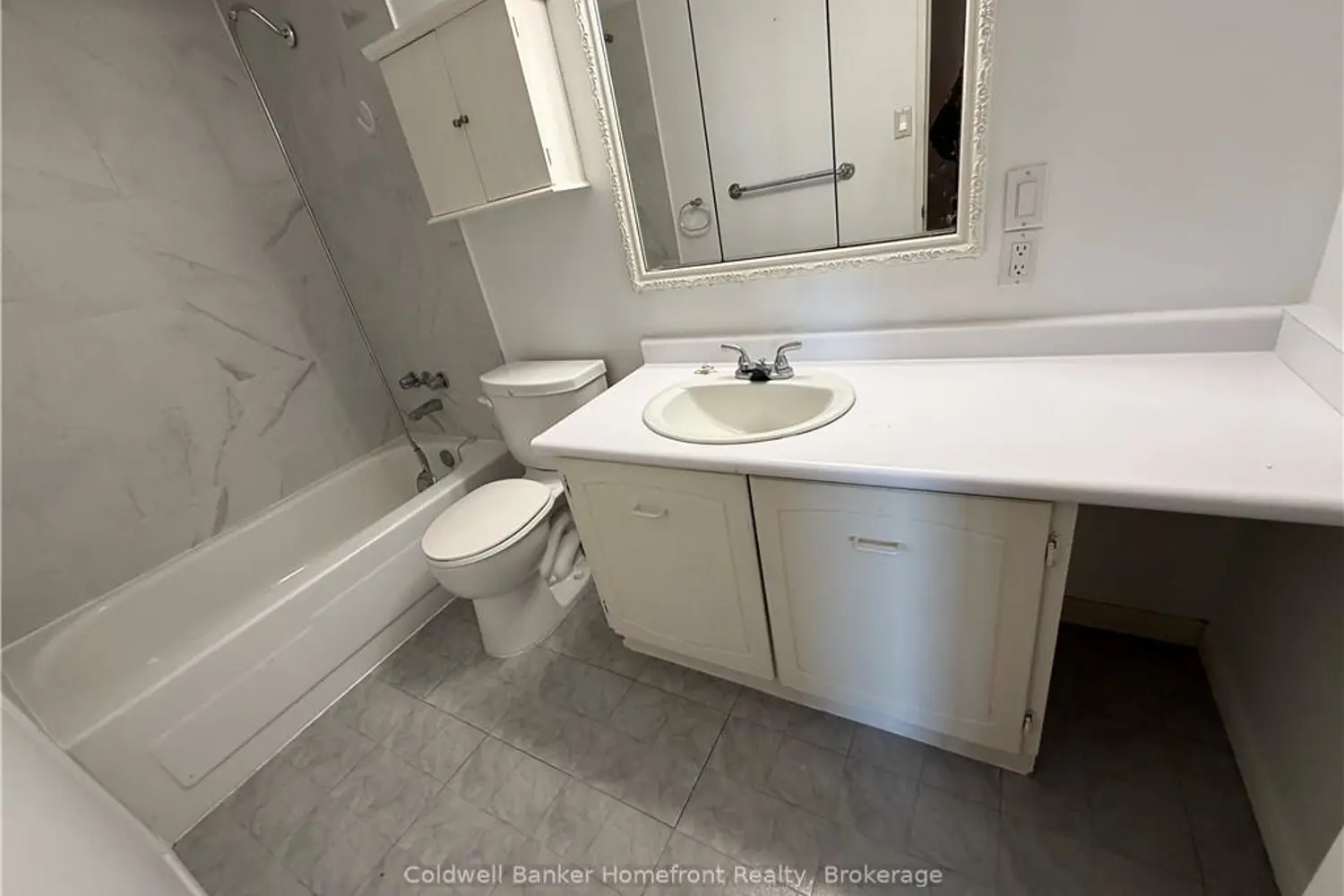 640 West Street 1009 photo 4