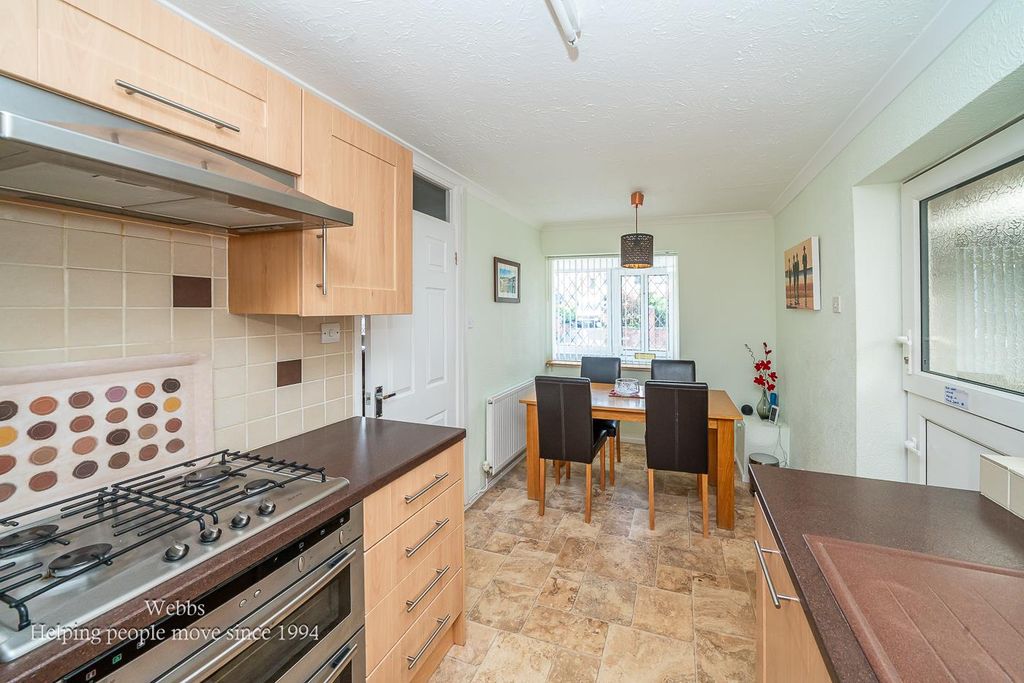 Additional image 8 of 3 bed detached bungalow for saleSpringhill Road, Burntwood WS7