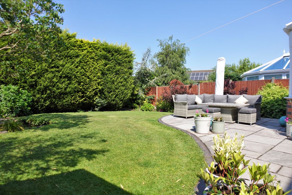 Additional image 29 of 4 bed detached house for saleMoat Drive, Drayton Bassett, Tamworth B78