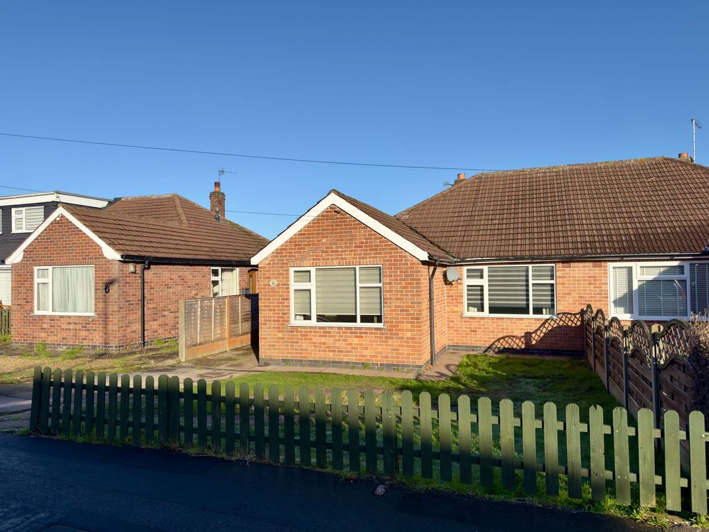 3 bed semi-detached bungalow for saleGoodes Lane, Syston LE7