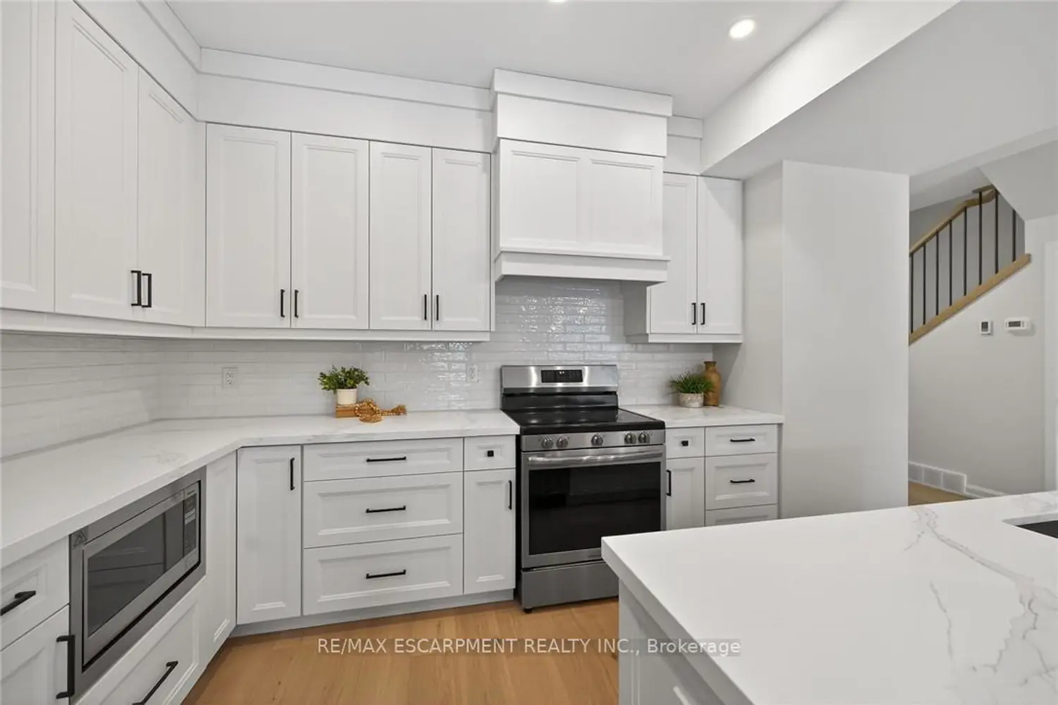 Additional image 5 of 45 B Howard Street