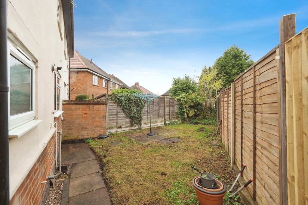 Additional image 13 of 3 bed semi-detached house for saleWorcester Road, Burton-On-Trent, Staffordshire DE15