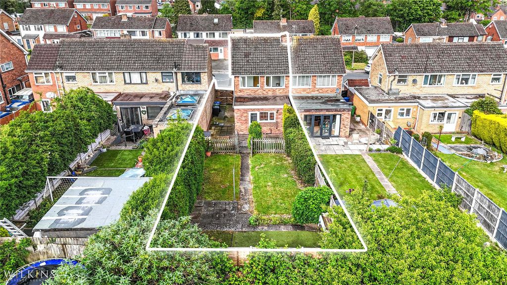 Additional image 20 of 3 bed semi-detached house for saleHighcliffe Road, Tamworth, Staffordshire B77