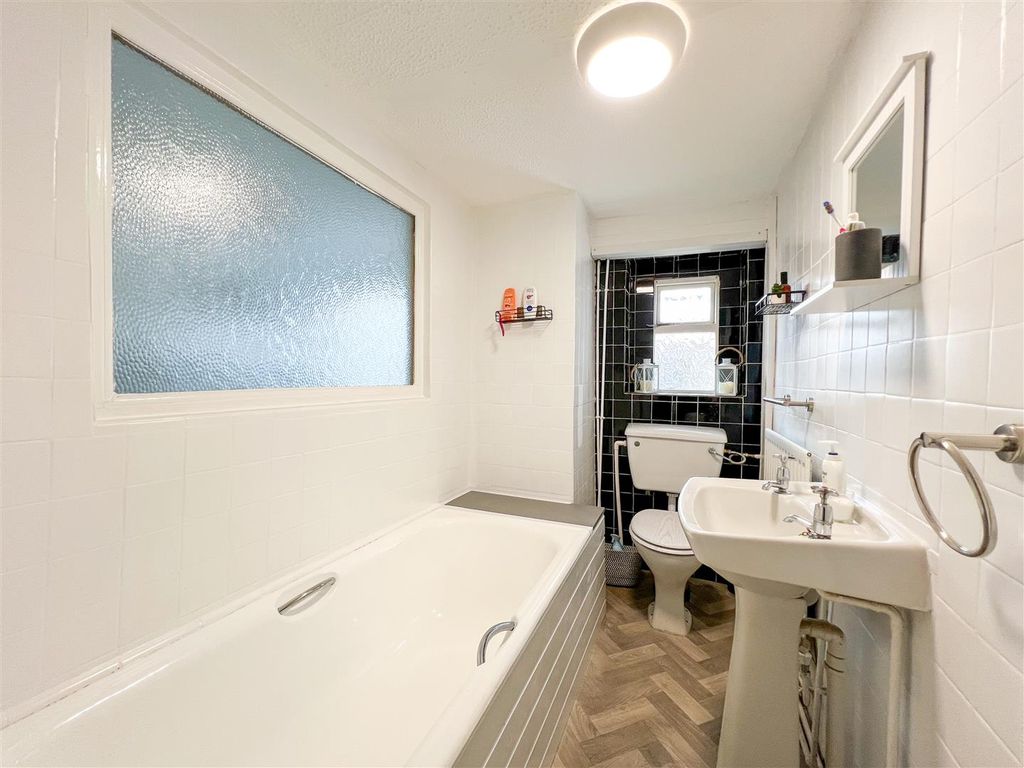 Additional image 13 of 3 bed terraced house for saleWestwood Grove, Leek ST13