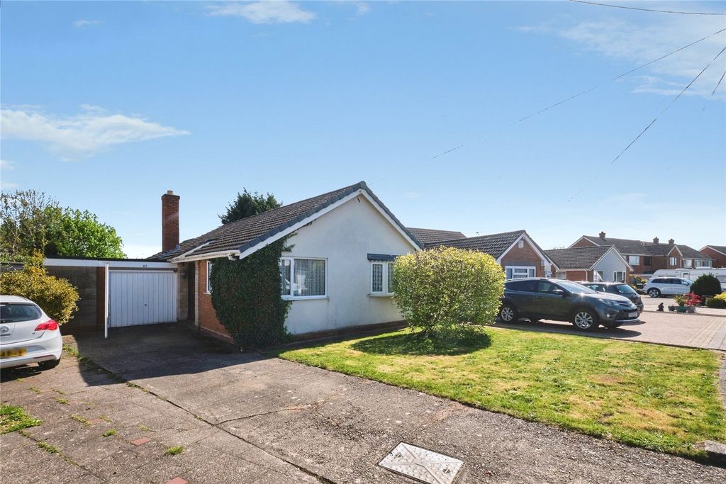 2 bed bungalow for saleDyott Avenue, Whittington, Staffordshire WS14