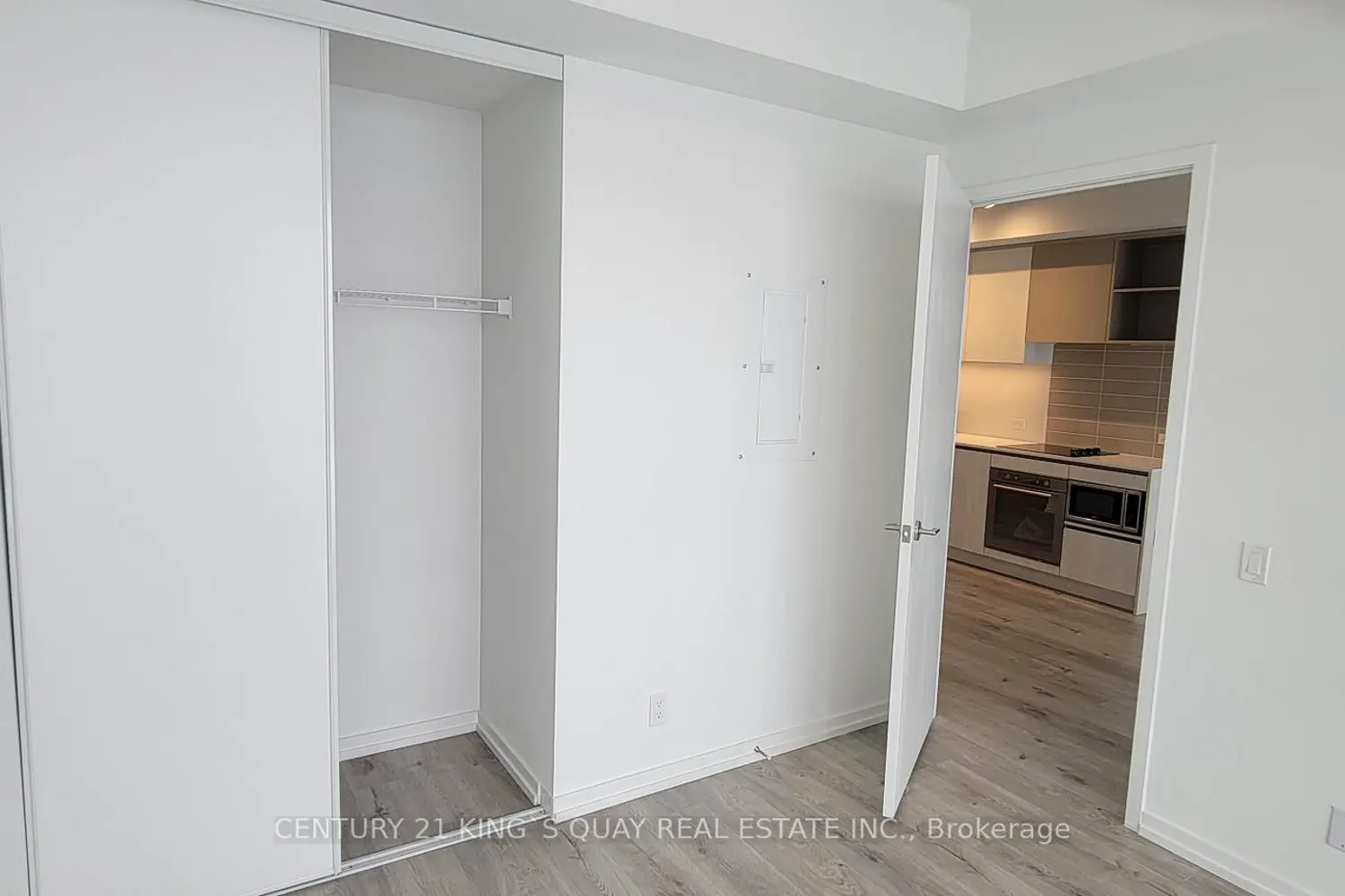 Additional image 11 of 1000 Portage Parkway 1201