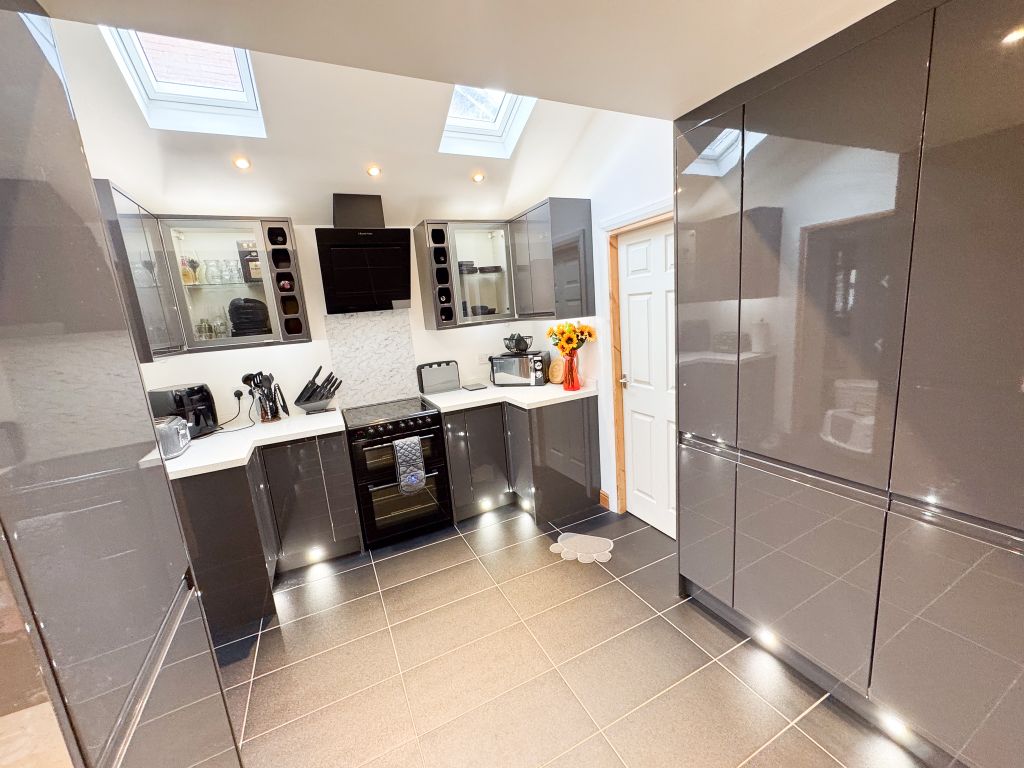 Additional image 4 of 3 bed semi-detached house for saleMallard Way, Bradeley, Stoke-On-Trent ST6