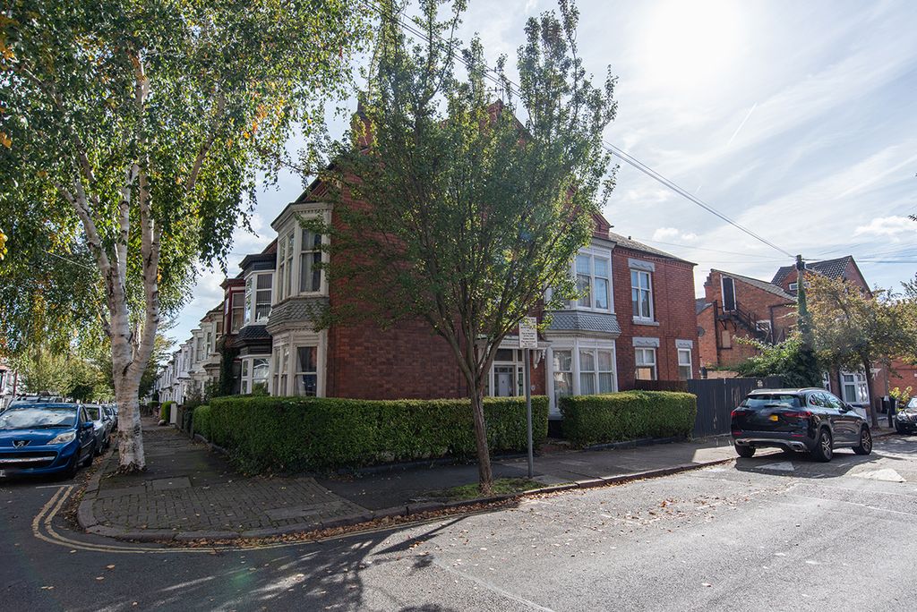 Additional image 23 of 5 bed end terrace house for saleSykefield Avenue, Leicester LE3