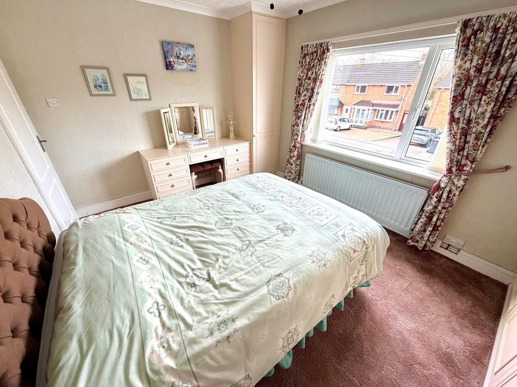 Additional image 6 of 1 bed flat for saleRenton Grove, Rakegate, Wolverhampton WV10