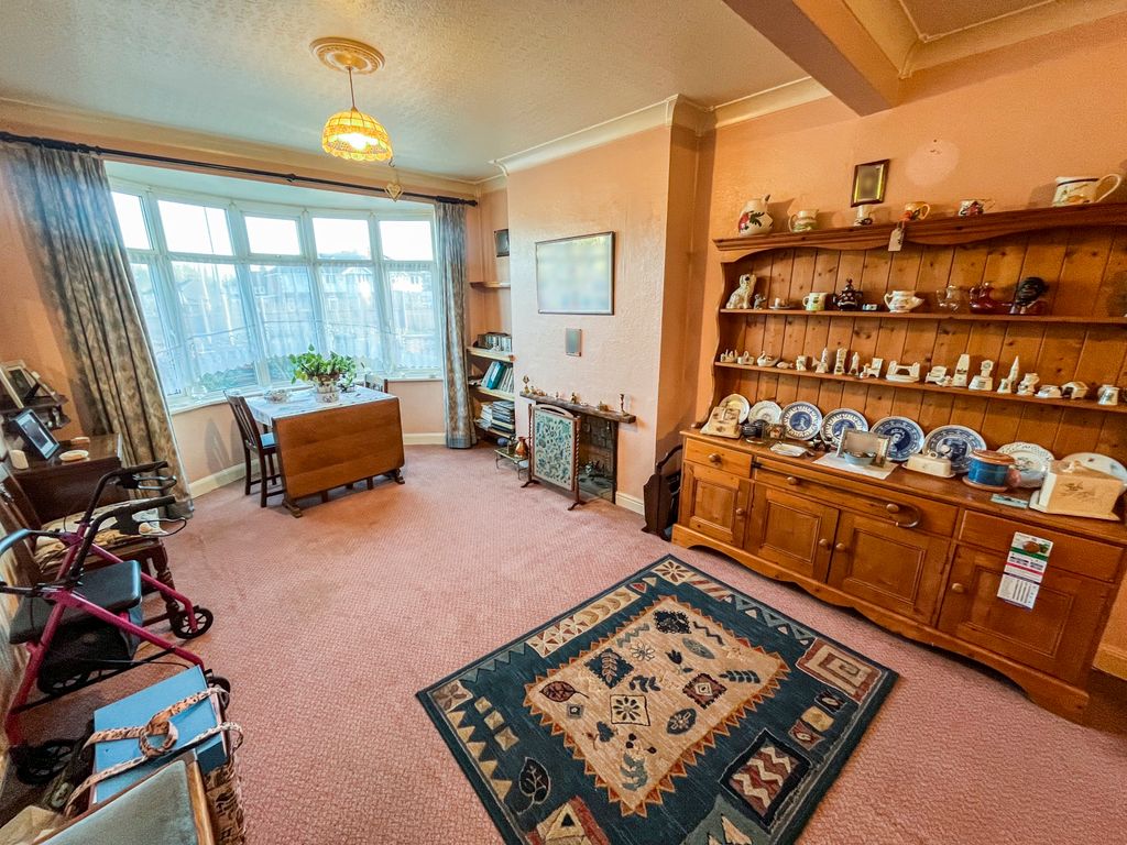 Additional image 2 of 3 bed semi-detached house for saleNarborough Road South, Leicester, Leicestershire LE3