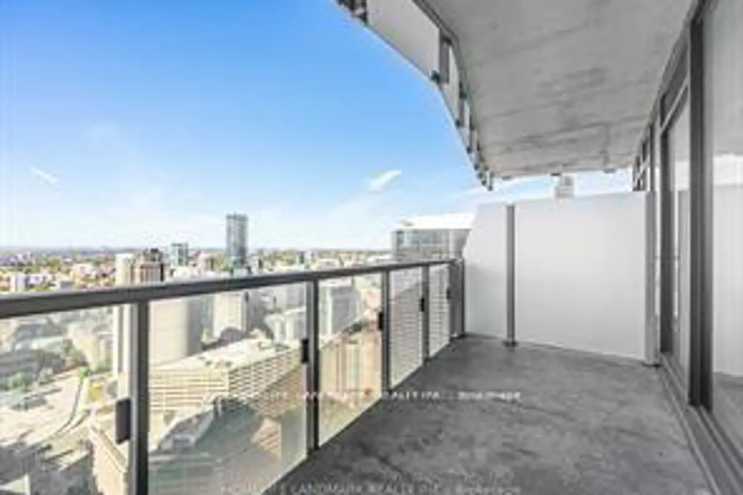 Additional image 16 of 197 Yonge Street 4211