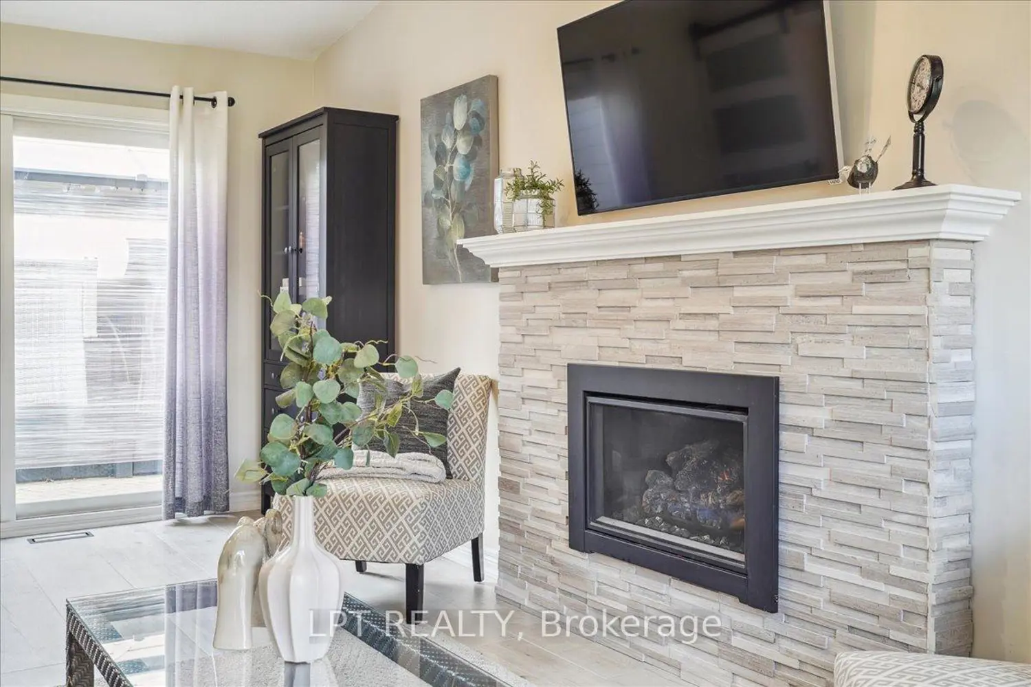 Additional image 8 of 26 Wright Crescent